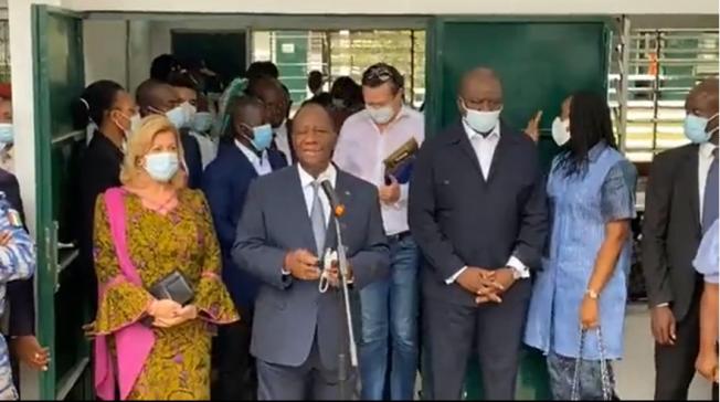 COTE D' IVOIRE : Présidentielle: le candidat Alassane Ouattara vote à Cocody
