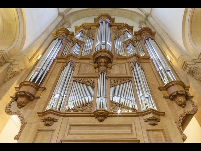 l'orgue de Charolles:  les Concerts du Marché