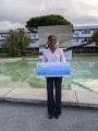 KOBINA KOUAKOU, LAURÉATE D’UNE BOURSE IAWA 2025
