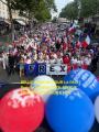 1)   MON 14 JUILLET 2026.  BELLE    MARCHE POUR LA PAIX A PARIS.   Photos. Jointes 