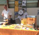 Formation en apiculture et présentation au bus des curiosités du Parc des Landes de Gascogne