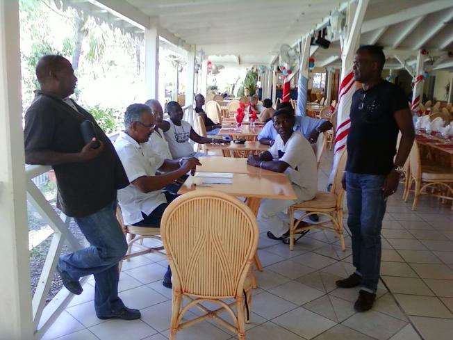 DINER DANSANT le 14 Juin 2014 Salle ZELINA à BESSON ABYMES