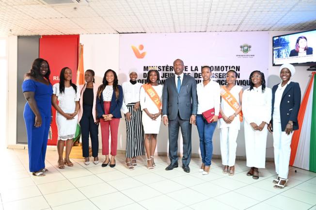 Promotion de l'entrepreneuriat féminin : l'État de Côte d'Ivoire accorde une subvention de 19 millions de FCFA aux 10 lauréates du concours Miss 2.0