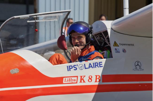 IPSOLAIRE franchit une étape clé : premiers vols réussis pour cet aéronef électrique et solaire des étudiants IPSA